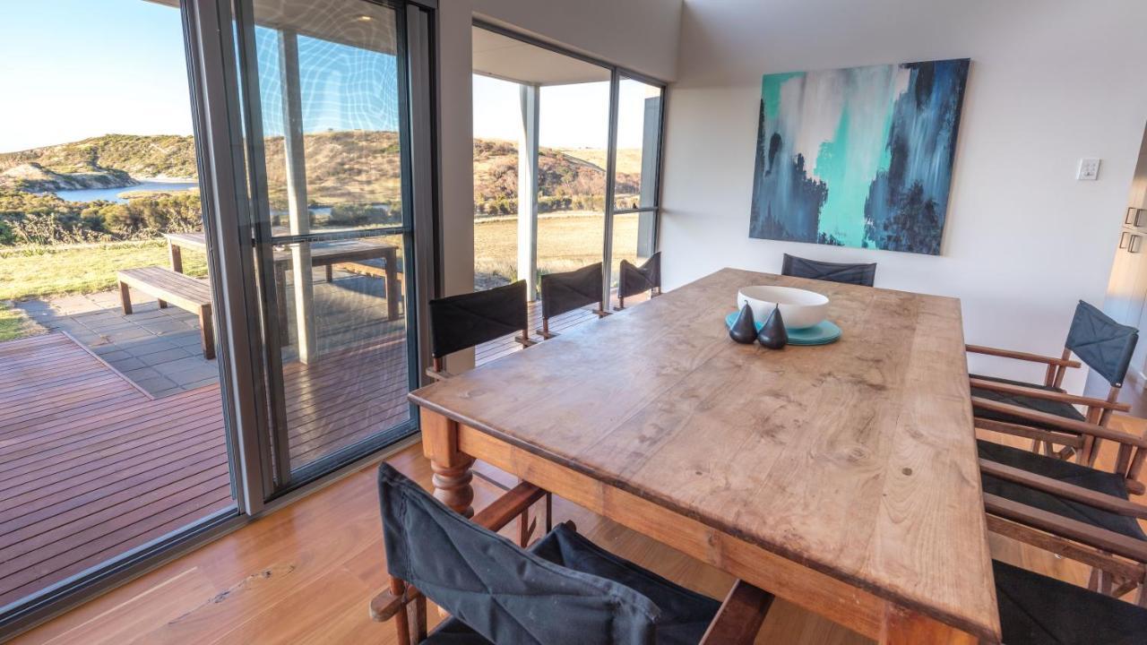 Middle River Beach House - East & West House Stokes Bay Bagian luar foto